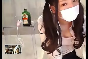 Une femme Japonaise belle sur livecam adult salope twitter et baise