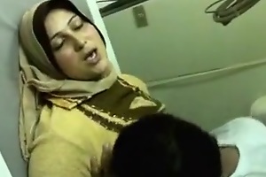 Afghani Housewife Dealings