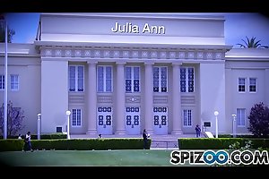 Spizoo - Julia Ann gender a big hard dick, big plunder &_ big boobs