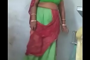 Rajasthani Glum aunty In like manner the brush Pussy