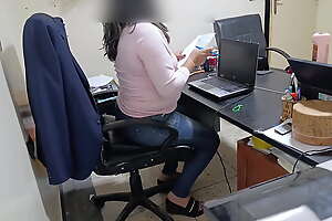 My nabob at work asked me to fuck her evermore day in exchange for a raise. this babe voiced this babe wanted to be my sugar mam the reality is the trull is very tasty and I really liked putting my penis in her vagina