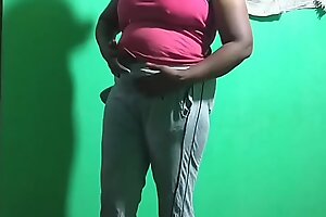 exposed big indian bhabi boobs