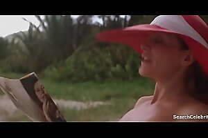 Rene russo in an obstacle thomas crown affair 1999