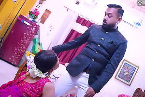 Costs shares his innocent wife with his side ( Full threesome movie )